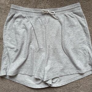 Old Navy Gray Lounge Shorts XL Drawstring Soft Comfy Pockets